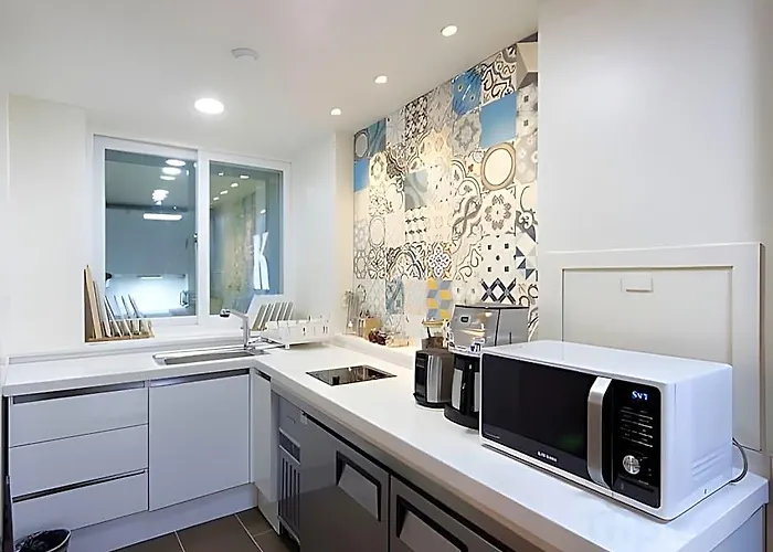 K-guesthouse Myeongdong 1 Pensión 2*