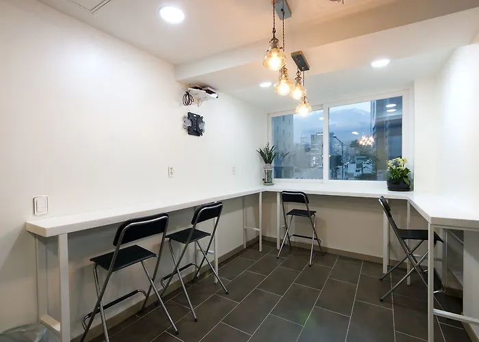 Casa de hóspedes K-guesthouse Myeongdong 1 2*